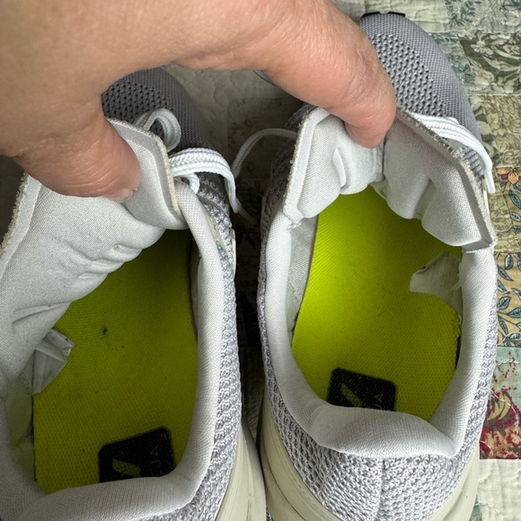 Veja Marlin V-Knit Chalk Pierre Sneakers Sz 9.5 - Picture 6 of 9